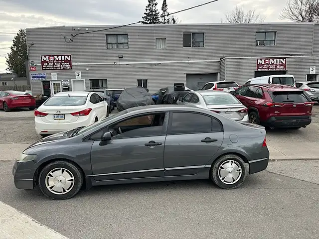 2011 Honda Civic 4dr Auto DX-G - Photo 3