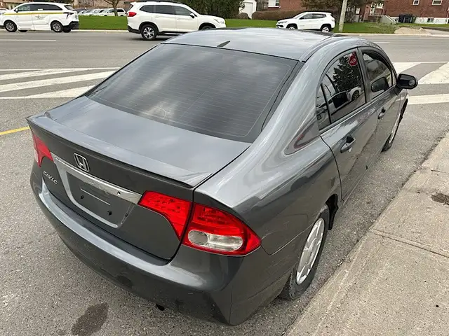 2011 Honda Civic 4dr Auto DX-G - Photo 6