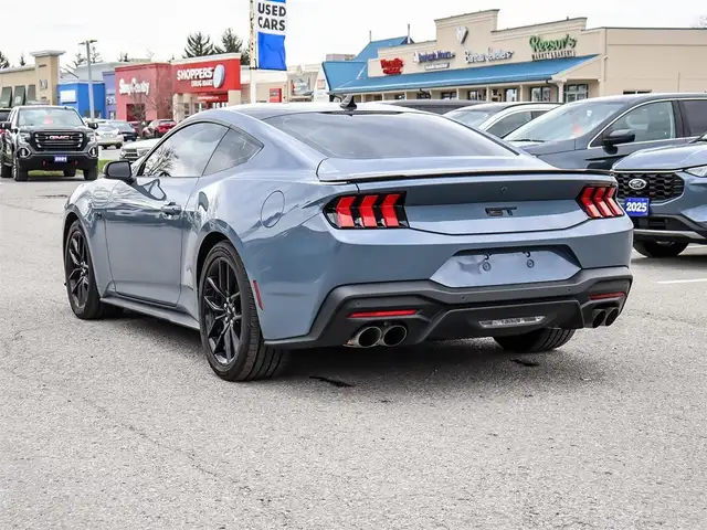2025 Ford Mustang GT Premium Fastback - Photo 6