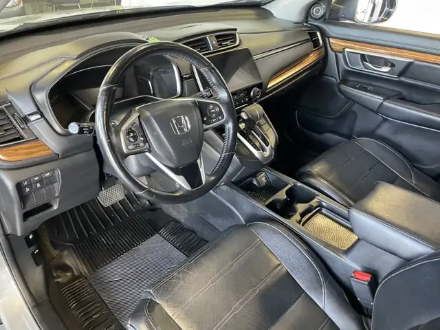 2017 Honda CR-V Touring - Photo 16