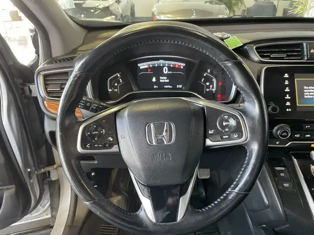 2017 Honda CR-V Touring - Photo 18