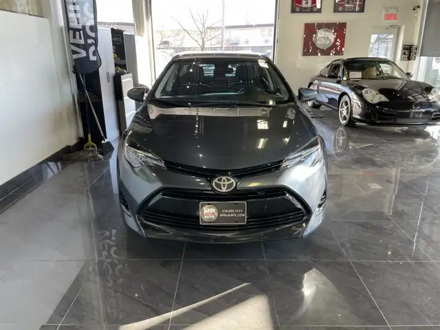 2017 Toyota Corolla LE - Photo 2