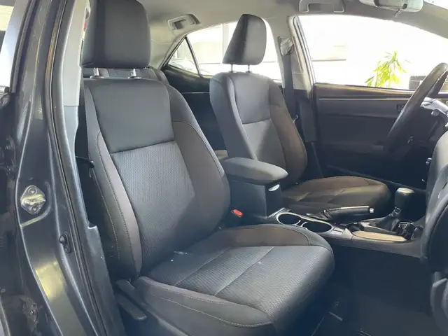 2017 Toyota Corolla LE - Photo 25