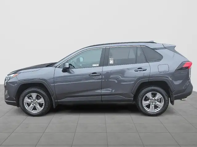 2024 Toyota RAV4 XLE XLE | Adaptive Cruise | Sunroof - Photo 5