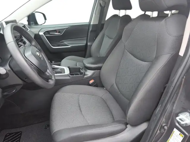 2024 Toyota RAV4 XLE XLE | Adaptive Cruise | Sunroof - Photo 7