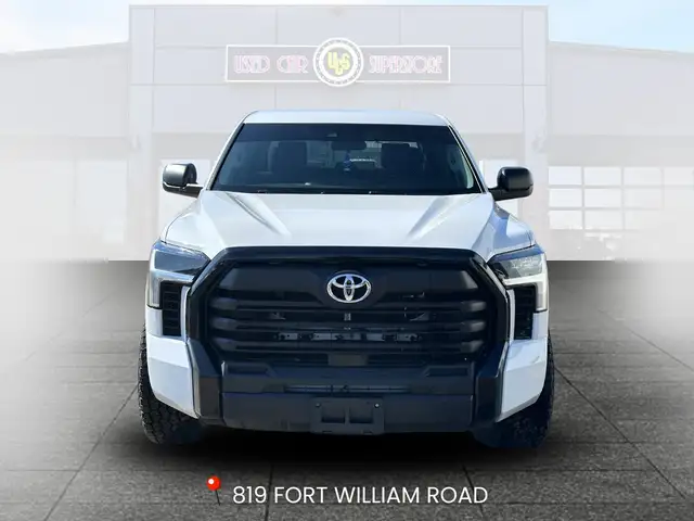 2024 Toyota Tundra - Photo 2