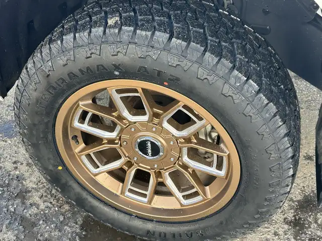 2024 Toyota Tundra - Photo 11