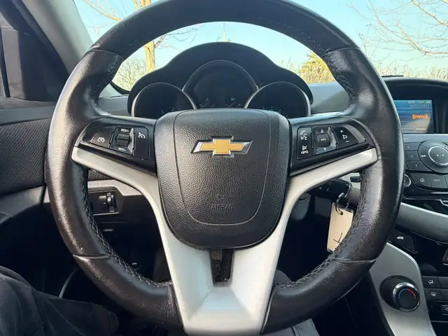 2015 Chevrolet Cruze 4dr Sedan 1LT - Photo 16