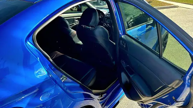 2015 Subaru WRX 4dr Sdn Man w/Sport-tech Pkg - NO ACCIDENTS - SU - Photo 10