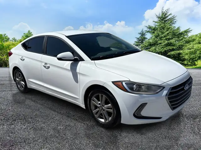 2017 HYUNDAI Elantra Auto | Camera | Mags |