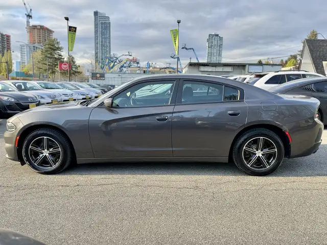 2019 Dodge Charger SXT | NO ACCIDENTS | LOCAL BC CAR | - Photo 8