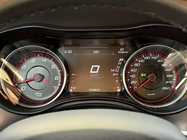 2019 Dodge Charger SXT | NO ACCIDENTS | LOCAL BC CAR | - Photo 19