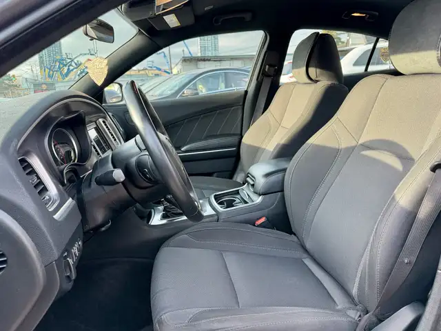 2019 Dodge Charger SXT | NO ACCIDENTS | LOCAL BC CAR | - Photo 22