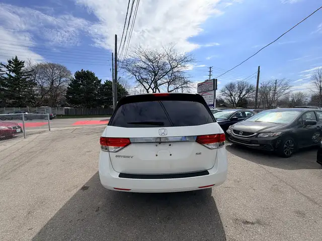 2014 Honda Odyssey SE 178KM- 8 Passenger - CERTIFIED-WARRANTY - Photo 6