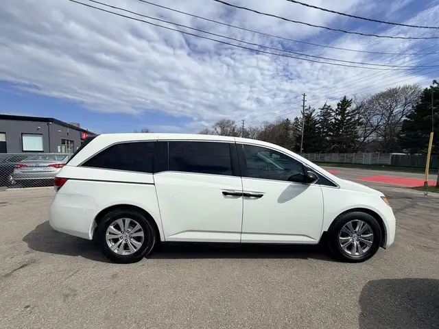 2014 Honda Odyssey SE 178KM- 8 Passenger - CERTIFIED-WARRANTY - Photo 10