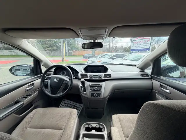 2014 Honda Odyssey SE 178KM- 8 Passenger - CERTIFIED-WARRANTY - Photo 16