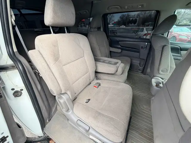 2014 Honda Odyssey SE 178KM- 8 Passenger - CERTIFIED-WARRANTY - Photo 18