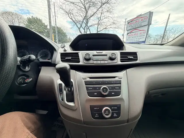 2014 Honda Odyssey SE 178KM- 8 Passenger - CERTIFIED-WARRANTY - Photo 22