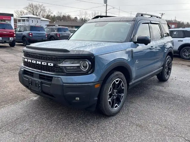2025 Ford Bronco Sport Outer Banks 4WD | Leather | Heated Seats