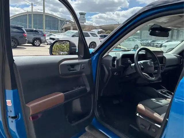 2025 Ford Bronco Sport Outer Banks AWD | Heated Seats | - Photo 3