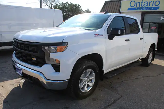 2023 Chevrolet Silverado 1500 RST Z71 4WD 6.5ft 5.3L Running Boa