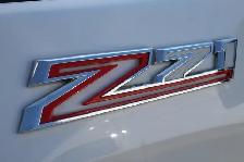 2023 Chevrolet Silverado 1500 RST Z71 4WD 6.5ft 5.3L Running Boa - Photo 2