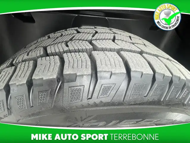 RAM 1500 Express Quad Cab 4x4 caisse de 6 pi 4 po Disponibilité - Photo 4