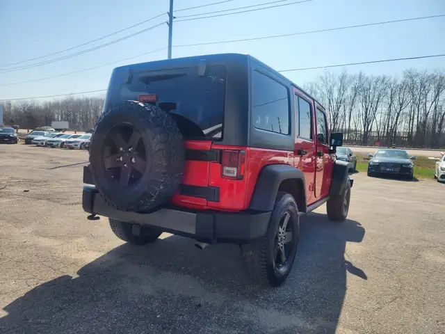 2017 JEEP WRANGLER UNLIMITED BIG BEAR - Photo 8