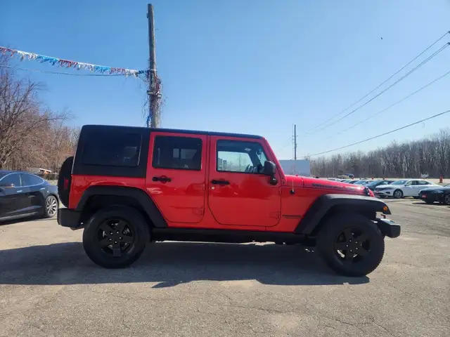 2017 JEEP WRANGLER UNLIMITED BIG BEAR - Photo 9