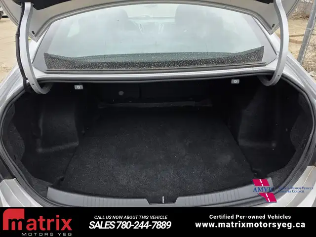 2022 Chevrolet Malibu LT - Photo 9