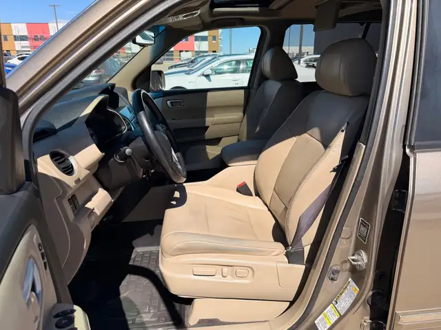 2011 Honda Pilot Touring : One Owner, Low Mileage - Photo 8