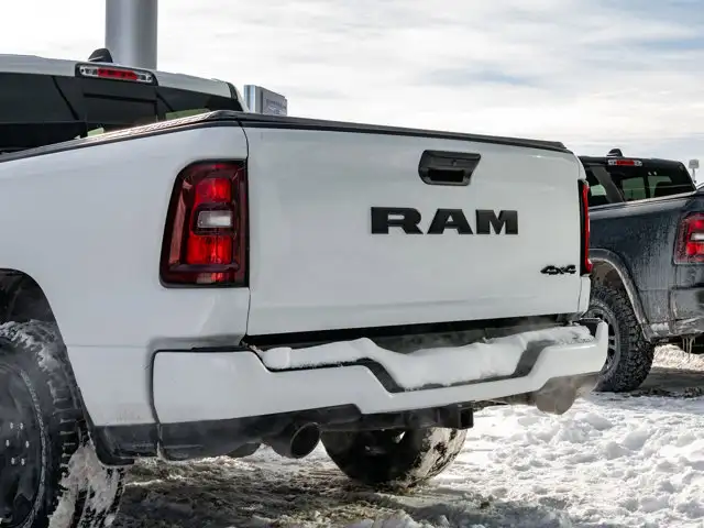 2026 Ram 1500 Express - Photo 7