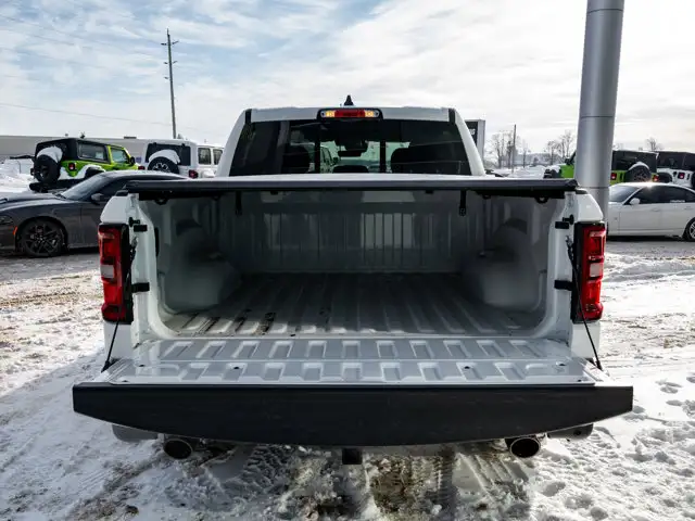 2026 Ram 1500 Express - Photo 8