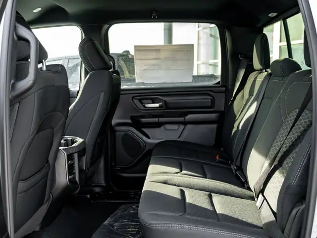2026 Ram 1500 Express - Photo 15