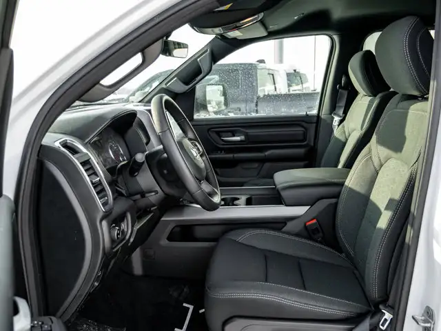 2026 Ram 1500 Express - Photo 18