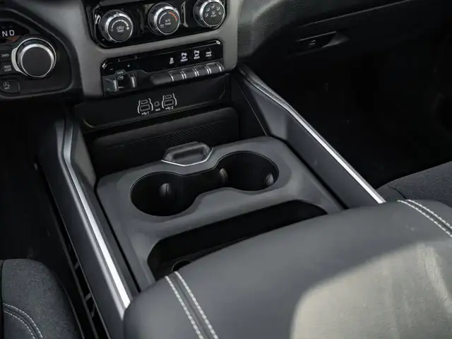 2026 Ram 1500 Express - Photo 32