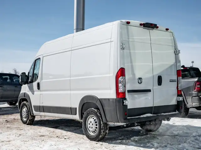 2026 Ram ProMaster Cargo Van Tradesman - Photo 6