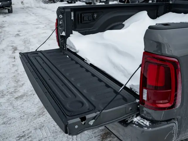 2026 Ram 3500 Big Horn - Photo 8