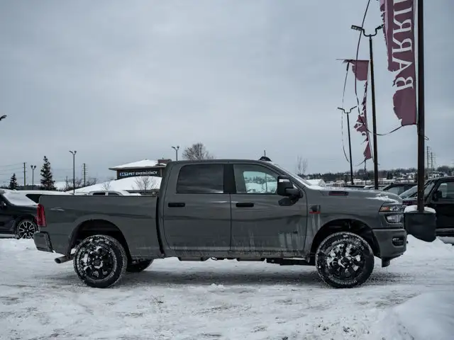 2026 Ram 3500 Big Horn - Photo 10