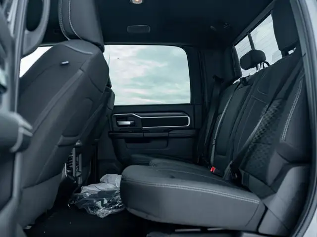 2026 Ram 3500 Big Horn - Photo 19