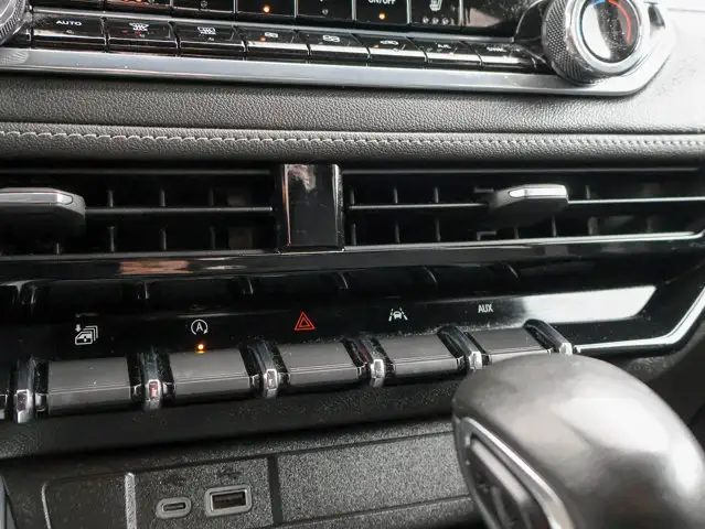 2024 Chevrolet Colorado 4WD LT Convenience 2.7T - Photo 27