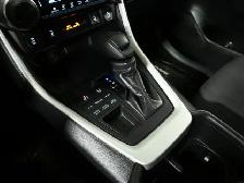 2024 Toyota RAV4 LE No Accident Radar Cruise Lane Assist Blind S - Photo 20