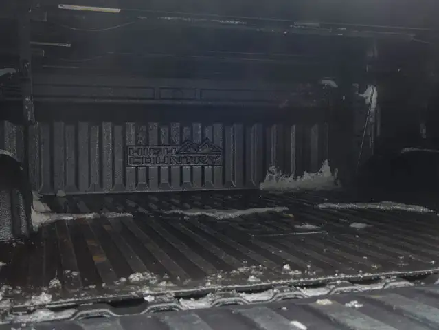 2024 Chevrolet Silverado 1500 High Country 5.3L Short Box - Photo 13