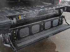 2024 Chevrolet Silverado 1500 High Country 5.3L Short Box - Photo 14