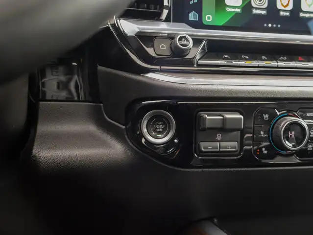 2024 Chevrolet Silverado 1500 High Country 5.3L Short Box - Photo 31