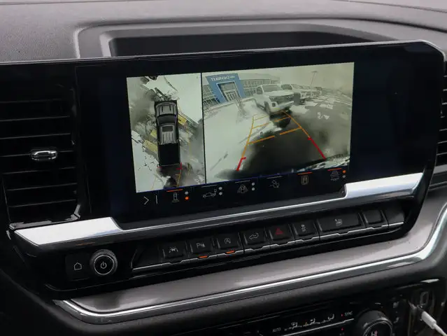 2024 Chevrolet Silverado 1500 High Country 5.3L Short Box - Photo 33