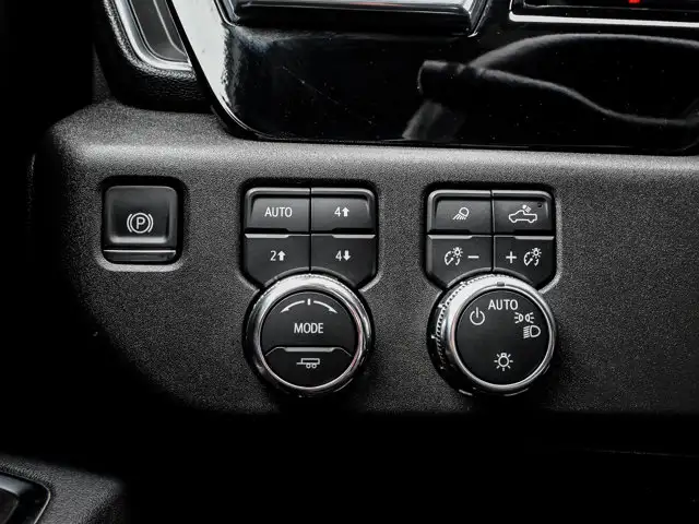 2025 GMC Sierra 1500 SLE Preferred 5.3L X31 - Photo 19