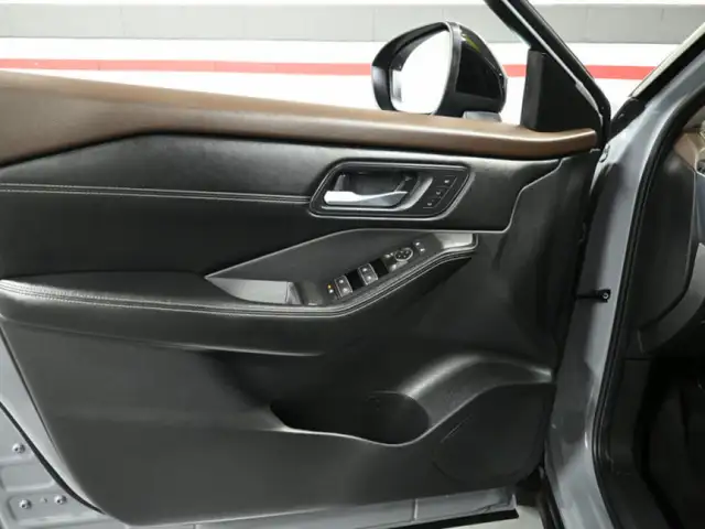 2023 Nissan Rogue SL No Accident 360CAM Navigation Panoramic Roo - Photo 11