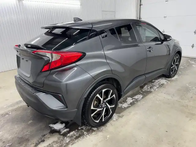 Toyota C-HR Xle A/c 2018 À VENDRE - Photo 4