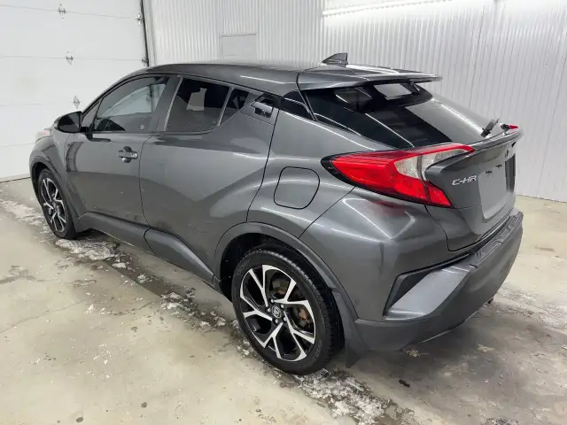 Toyota C-HR Xle A/c 2018 À VENDRE - Photo 7